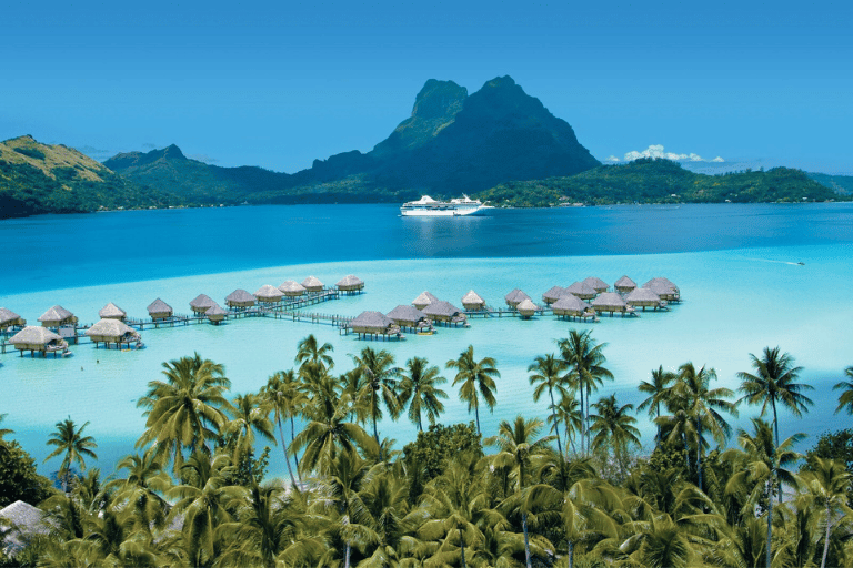Paul Gauguin Cruises exploring Tahiti