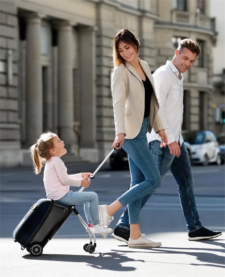 Family fun with the Micro Lazy Luggage