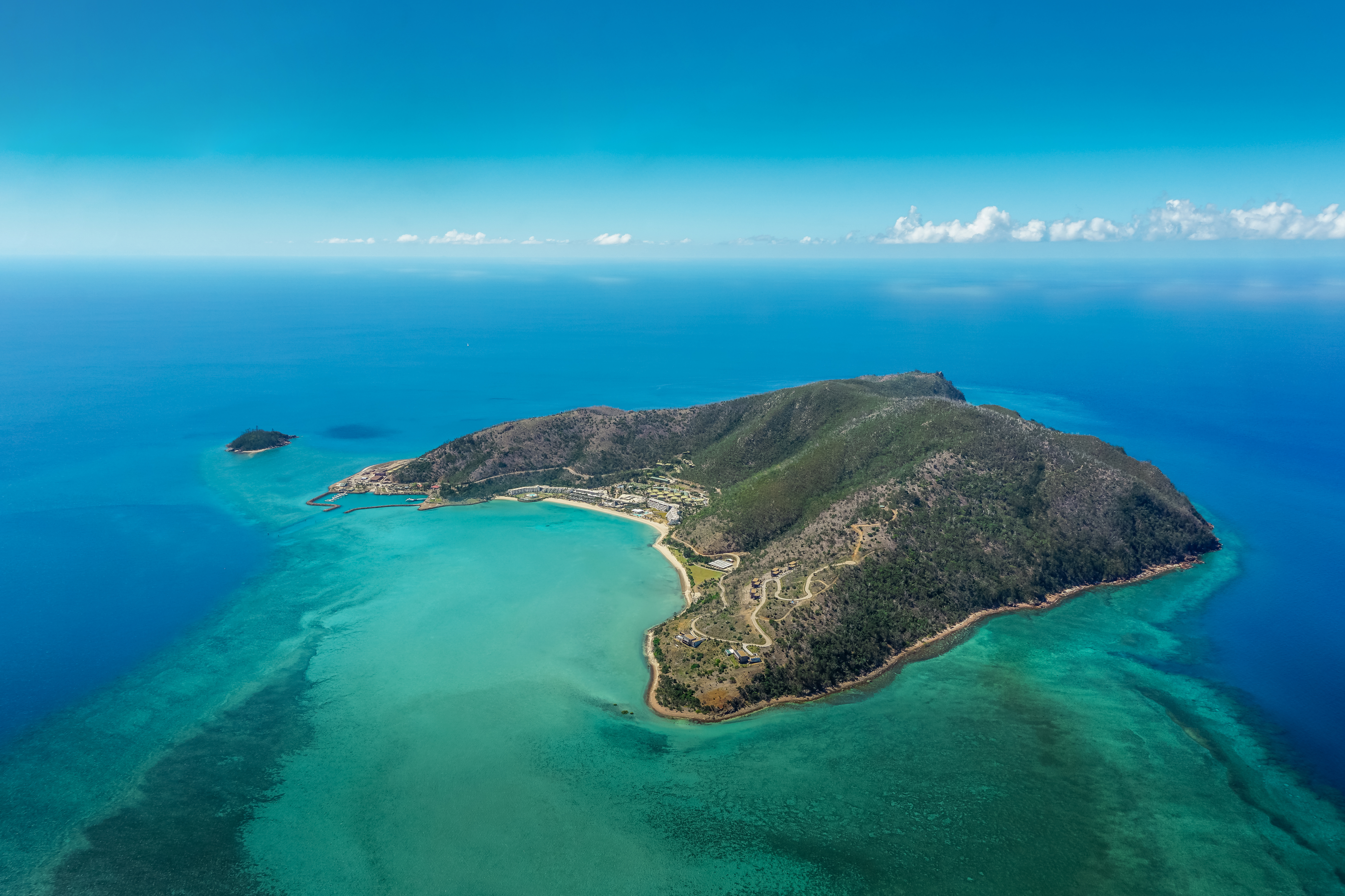 Exploring Hayman Island and the Whitsundays Exploring Hayman Island and the Whitsundays