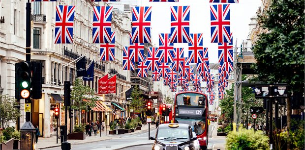 Trafalgar Tours | English Adventure Trafalgar Tours | English Adventure