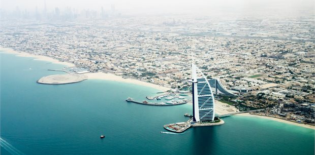 Fly to Dubai with Emirates