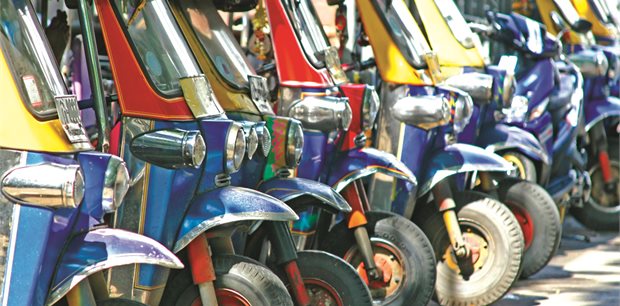 Bangkok - New Year Sale with Singapore Airlines