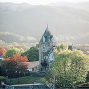 Trafalgar Tours - UK & Europe