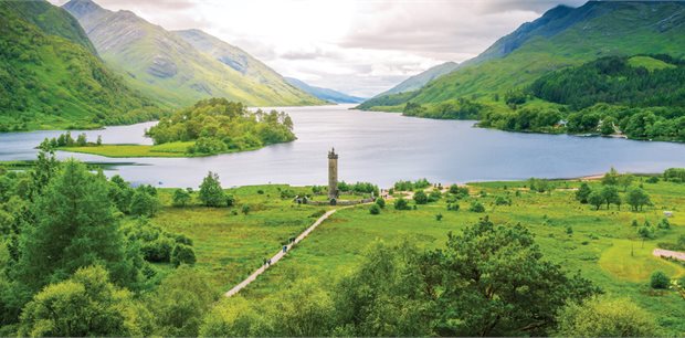 Globus | Bonnie Scotland