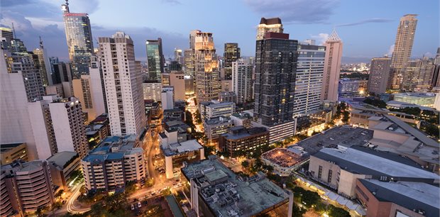 Manila with Qantas