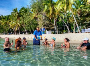 Fiji Princess, Wanderer Cruise ex Port Denarau Return