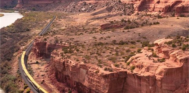 4 Day/3 Night Rockies to the Red Rocks