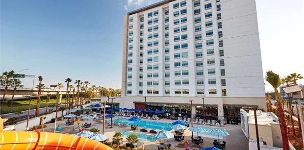Anaheim Resort Suites (Formerly Anaheim Suites Hotel)