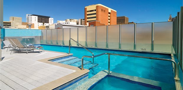 Adina Apartment Hotel Perth, Barrack Plaza