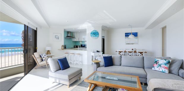 The Breakers, Absolute Beachfront Apartments