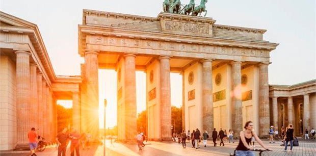 World Journeys | Germany's Urban Gems