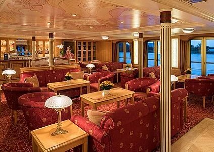 Panorama Saloon